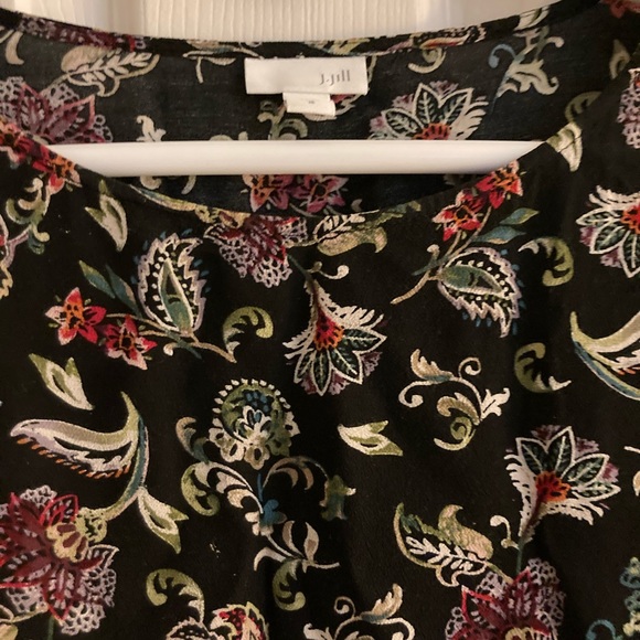 Flowery tunic top - Picture 2 of 3